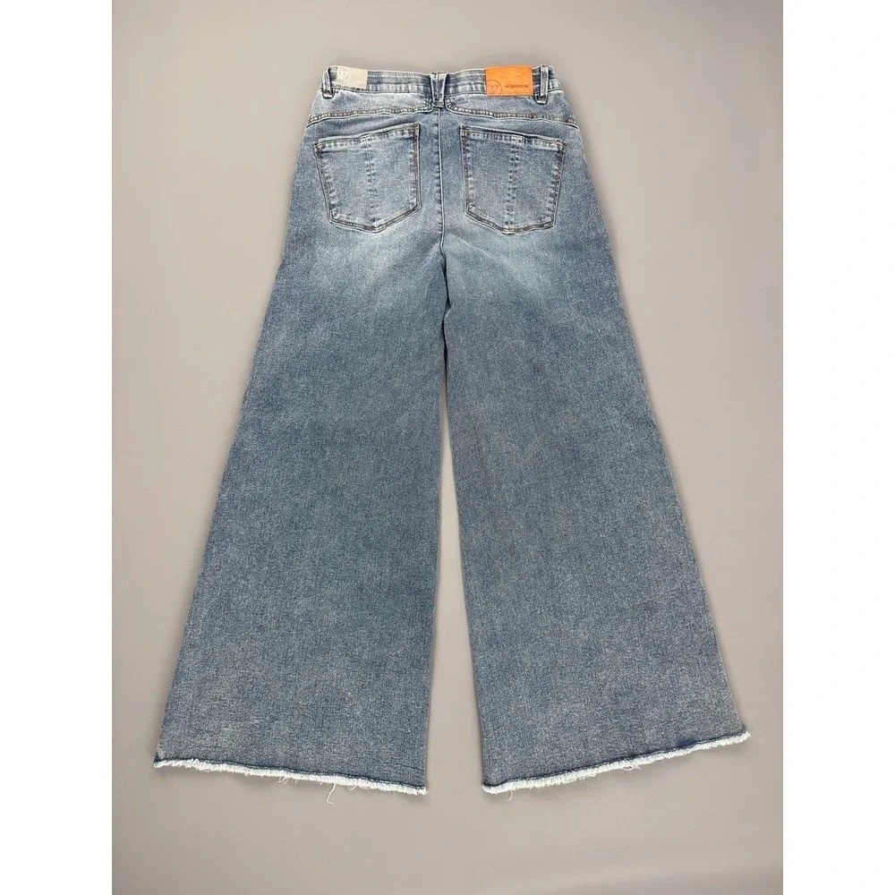 Wit & Wisdom‎ Skyrise Round Up Seamed Wider Leg Jeans Mid Blue Artisinal Size 4